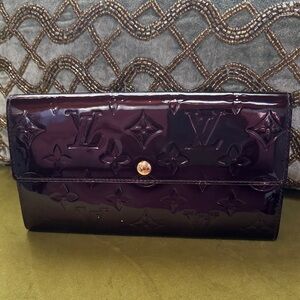 Louis Vuitton Vernis Patent Leather Long Wallet - Plum